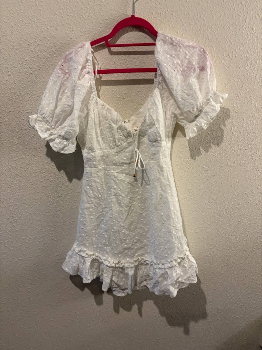 NWT Selfie Leslie Hayden Puff Sleeve Eyelet Embroidery Dress White - Picture 2 of 5
